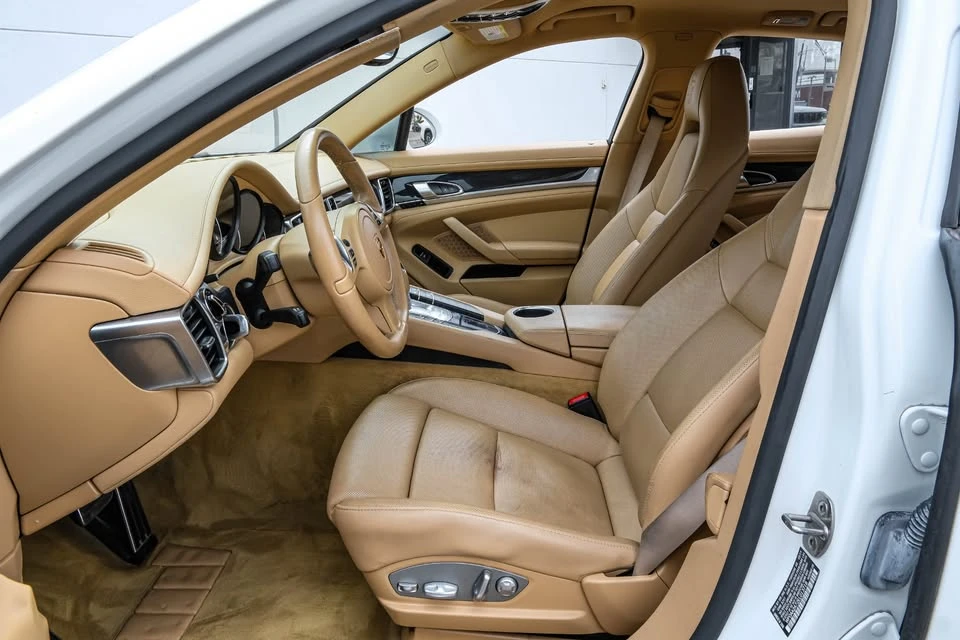 2014 Porsche 970 Panamera - Image 3 of 19