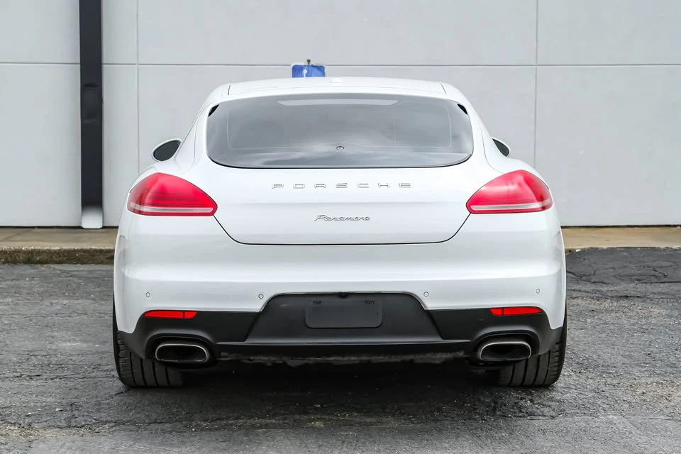 2014 Porsche 970 Panamera - Image 8 of 19