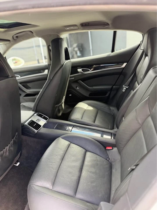 2014 Porsche 970 Panamera - Image 10 of 16
