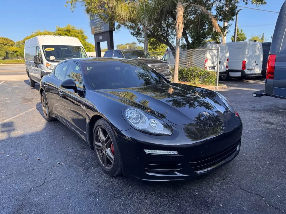 2014 Porsche 970 Panamera - Image 19 of 20