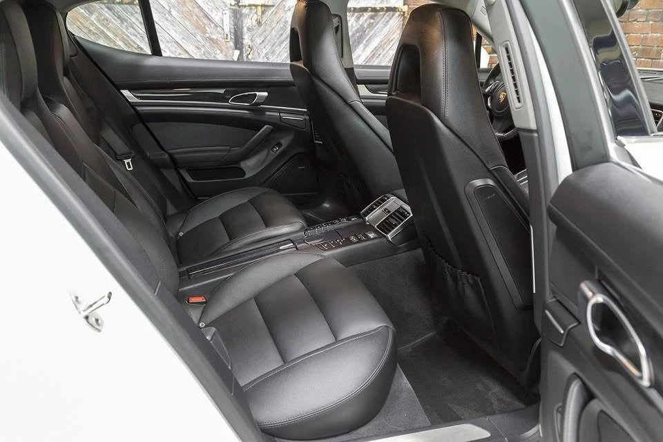 2014 Porsche 970 Panamera - Image 8 of 13