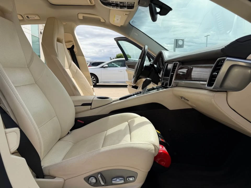 2014 Porsche 970 Panamera - Image 12 of 18