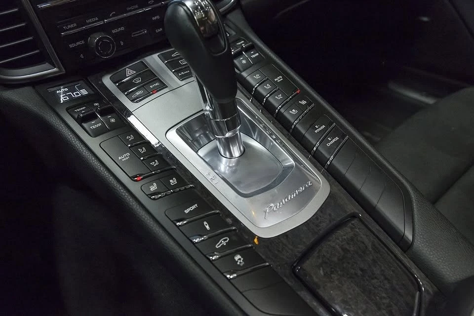 2014 Porsche 970 Panamera - Image 3 of 13