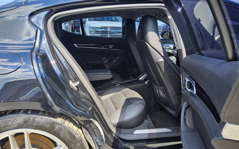 2014 Porsche 970 Panamera - Image 13 of 16