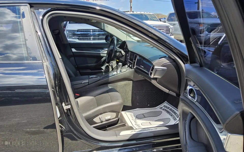 2014 Porsche 970 Panamera - Image 14 of 16