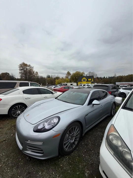 2014 Porsche 970 Panamera - Image 5 of 9