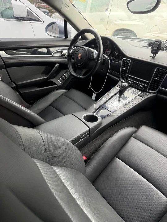 2014 Porsche 970 Panamera - Image 7 of 9