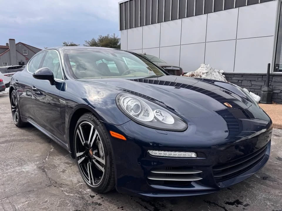 2014 Porsche 970 Panamera 4S - Image 10 of 20