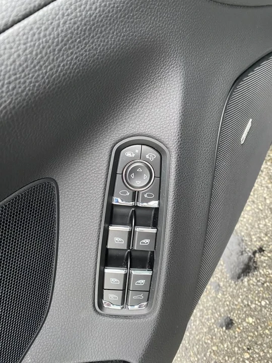 2014 Porsche 970 Panamera - Image 14 of 17