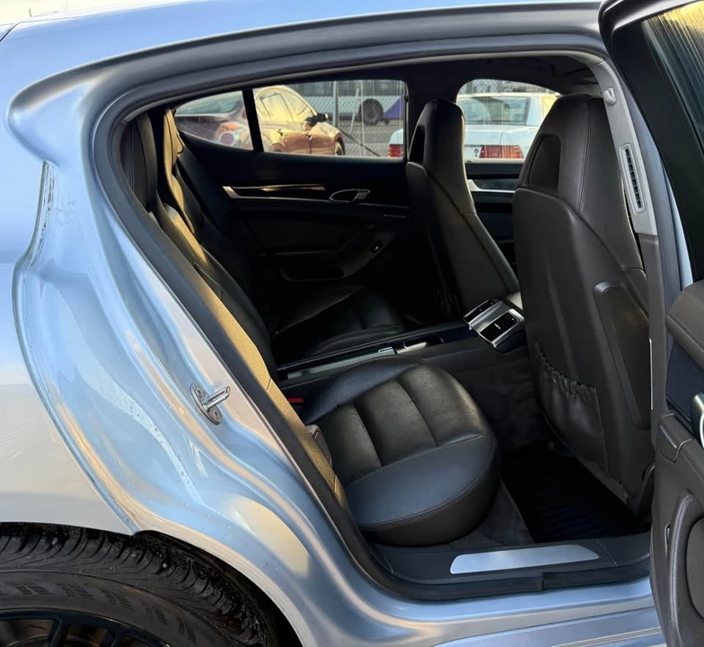 2014 Porsche 970 Panamera - Image 17 of 18