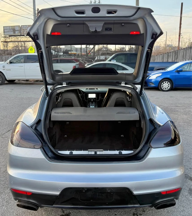 2014 Porsche 970 Panamera - Image 18 of 18