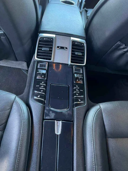 2014 Porsche 970 Panamera - Image 9 of 15