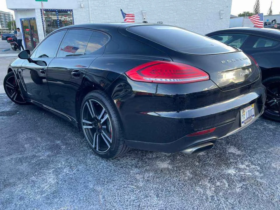 2014 Porsche 970 Panamera - Image 2 of 15