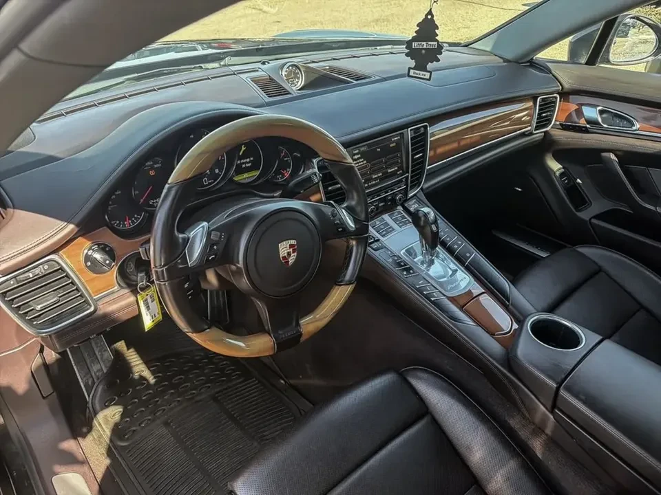2014 Porsche 970 Panamera - Image 8 of 14