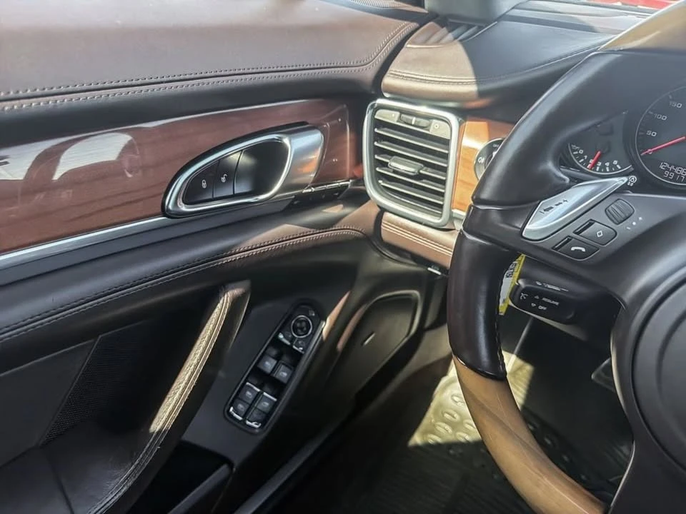 2014 Porsche 970 Panamera - Image 10 of 19