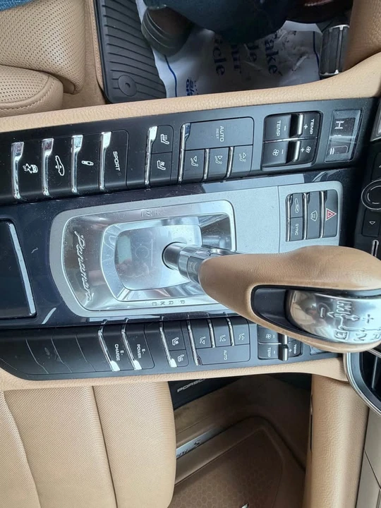2014 Porsche 970 Panamera - Image 13 of 18
