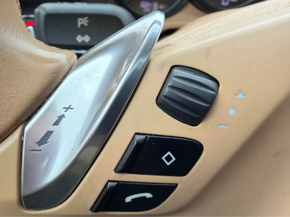 2014 Porsche 970 Panamera - Image 17 of 18