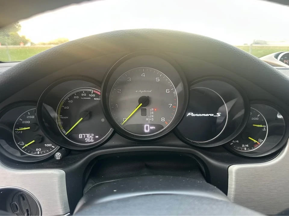 2014 Porsche 970 Panamera - Image 18 of 20