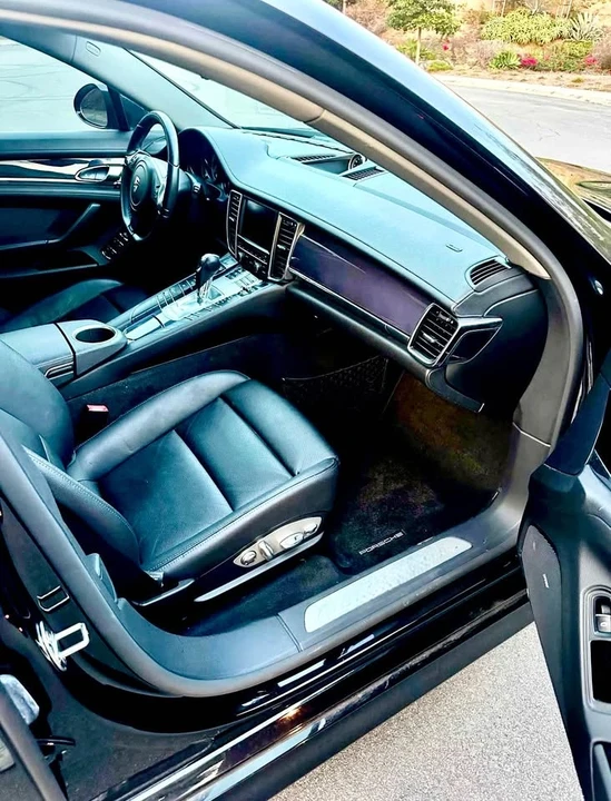 2014 Porsche 970 Panamera - Image 10 of 12