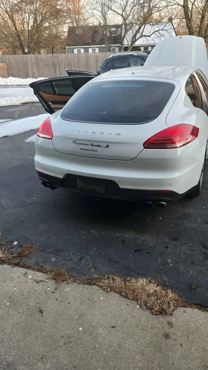 2014 Porsche 970 Panamera - Image 3 of 16