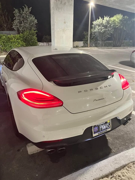 2014 Porsche 970 Panamera - Image 3 of 11