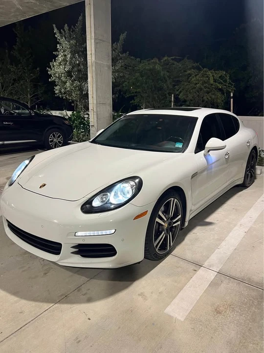 2014 Porsche 970 Panamera - Image 7 of 11