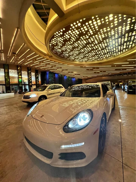 2014 Porsche 970 Panamera - Image 4 of 11