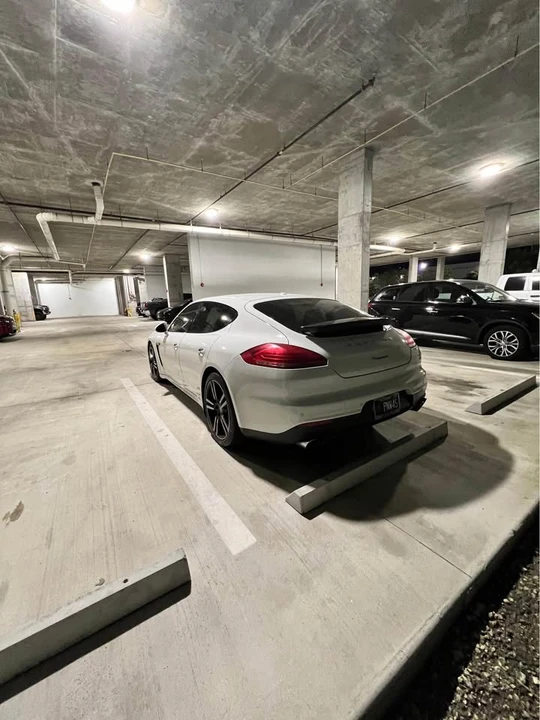 2014 Porsche 970 Panamera - Image 5 of 11
