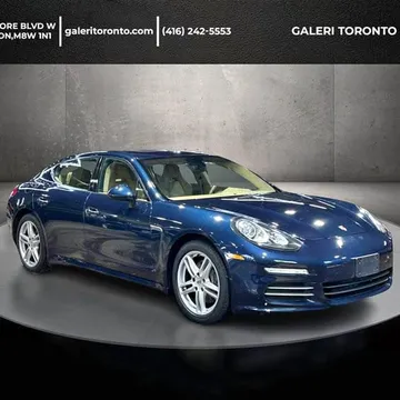 2014 Porsche Panamera 4