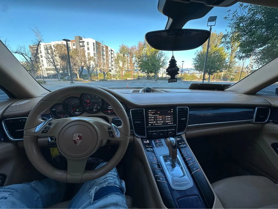 2014 Porsche 970 Panamera - Image 13 of 14