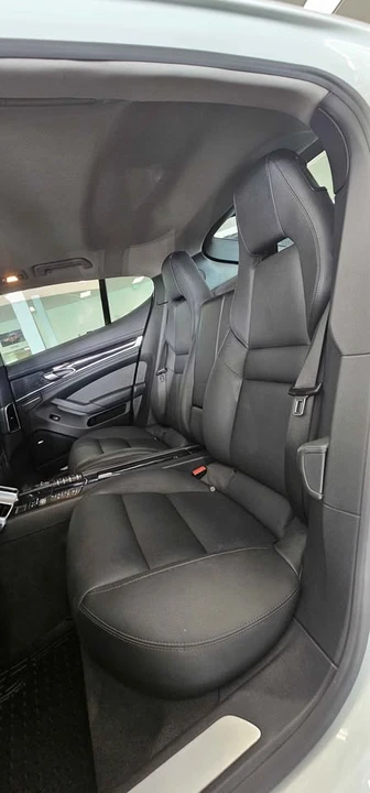 2014 Porsche 970 Panamera - Image 15 of 18