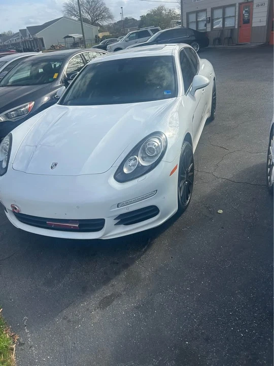 2014 Porsche 970 Panamera - Image 3 of 10