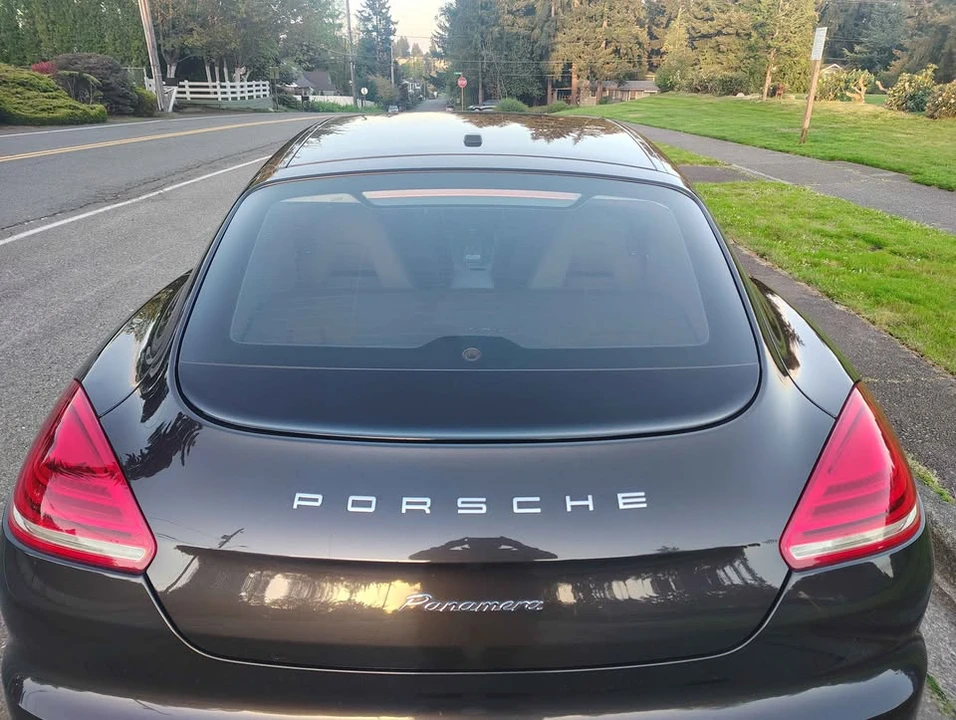2014 Porsche 970 Panamera - Image 9 of 15