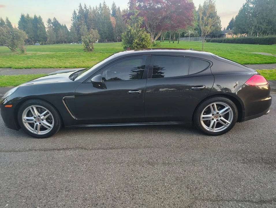 2014 Porsche 970 Panamera - Image 8 of 15
