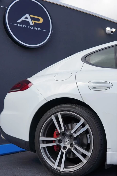 2014 Porsche 970 Panamera - Image 6 of 10
