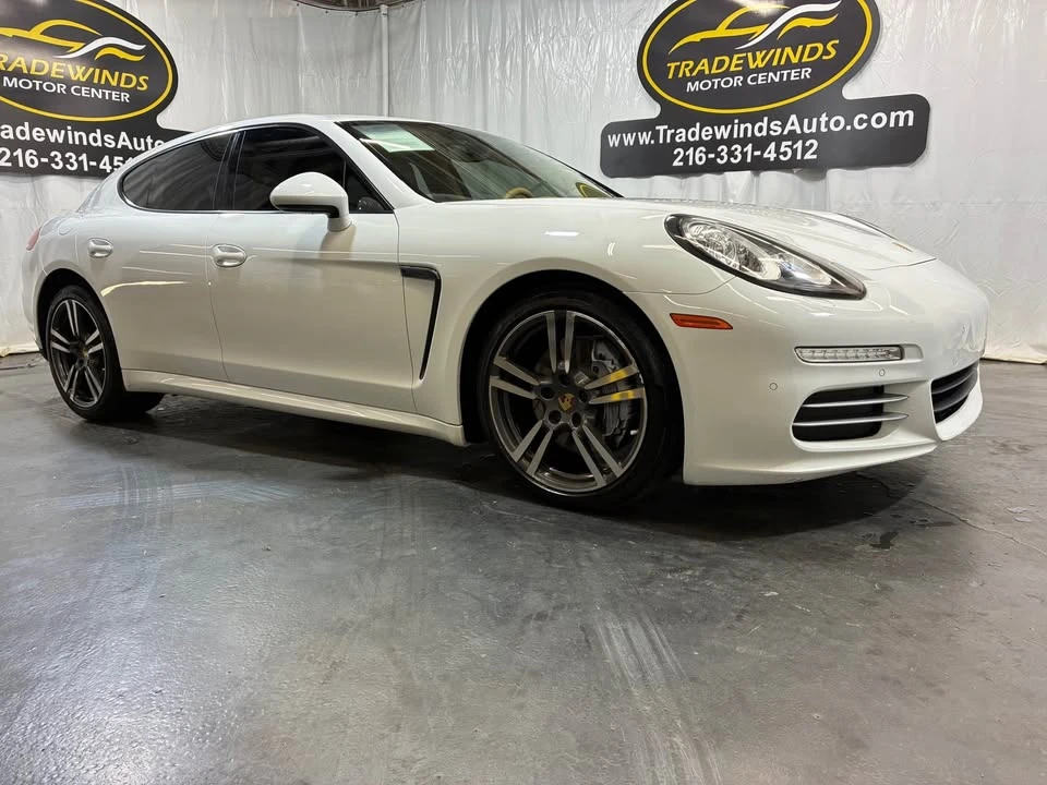 2014 Porsche 970 Panamera - Image 18 of 19