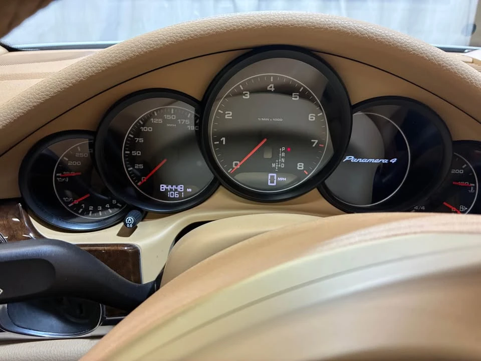 2014 Porsche 970 Panamera - Image 17 of 19