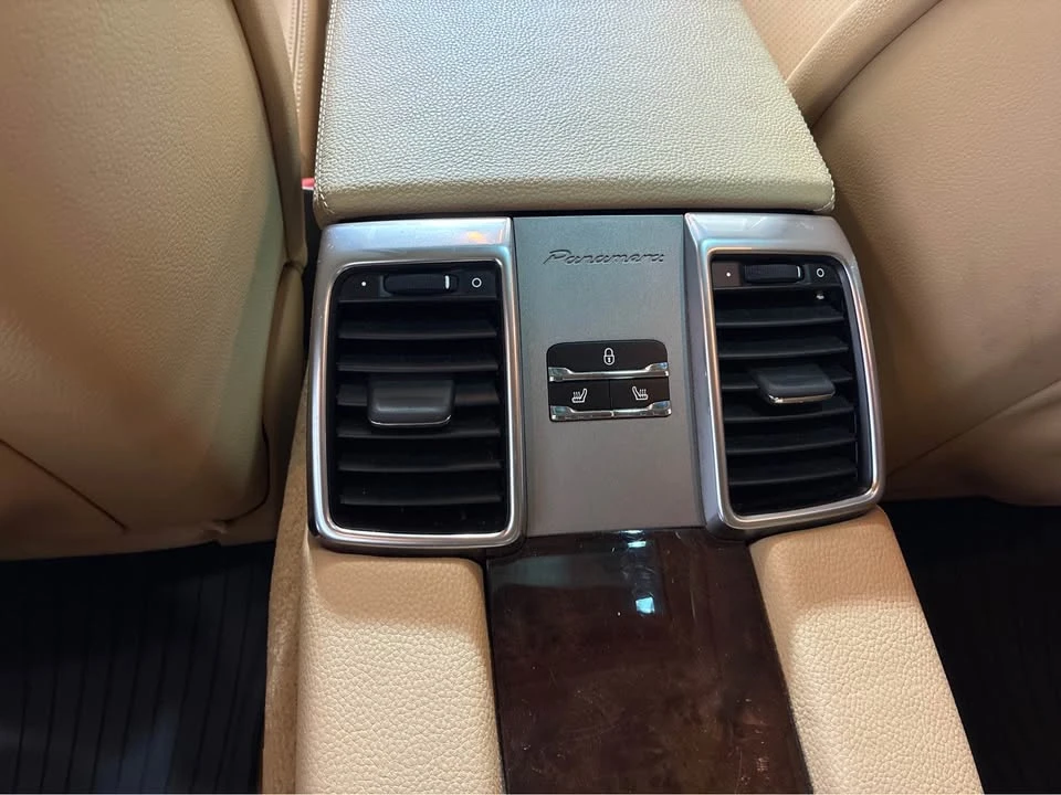 2014 Porsche 970 Panamera - Image 16 of 19