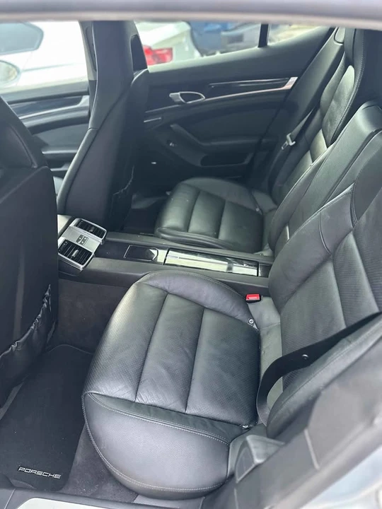 2014 Porsche 970 Panamera - Image 6 of 6