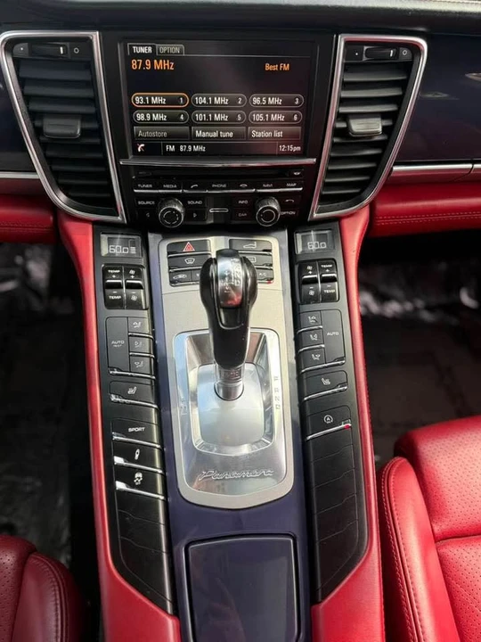 2014 Porsche 970 Panamera - Image 8 of 16