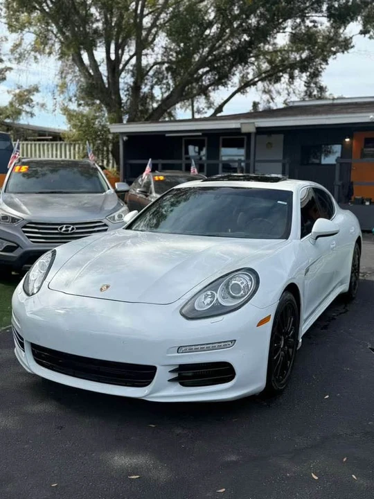 2014 Porsche 970 Panamera - Image 2 of 16