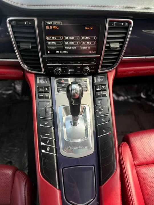 2014 Porsche 970 Panamera - Image 9 of 16