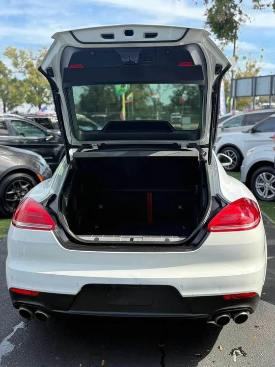 2014 Porsche 970 Panamera - Image 14 of 16