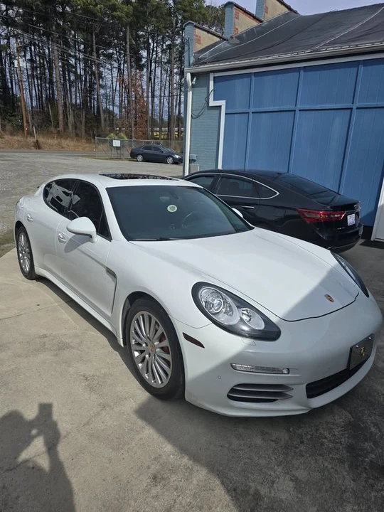 2014 Porsche 970 Panamera - Image 2 of 16
