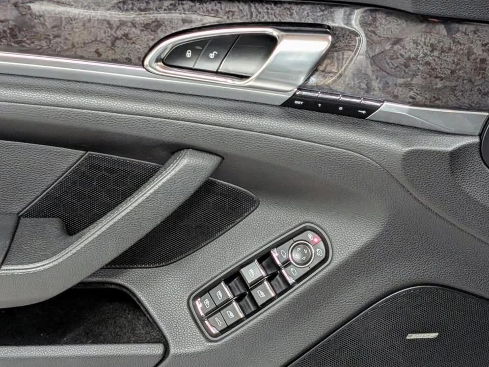 2014 Porsche 970 Panamera - Image 15 of 20