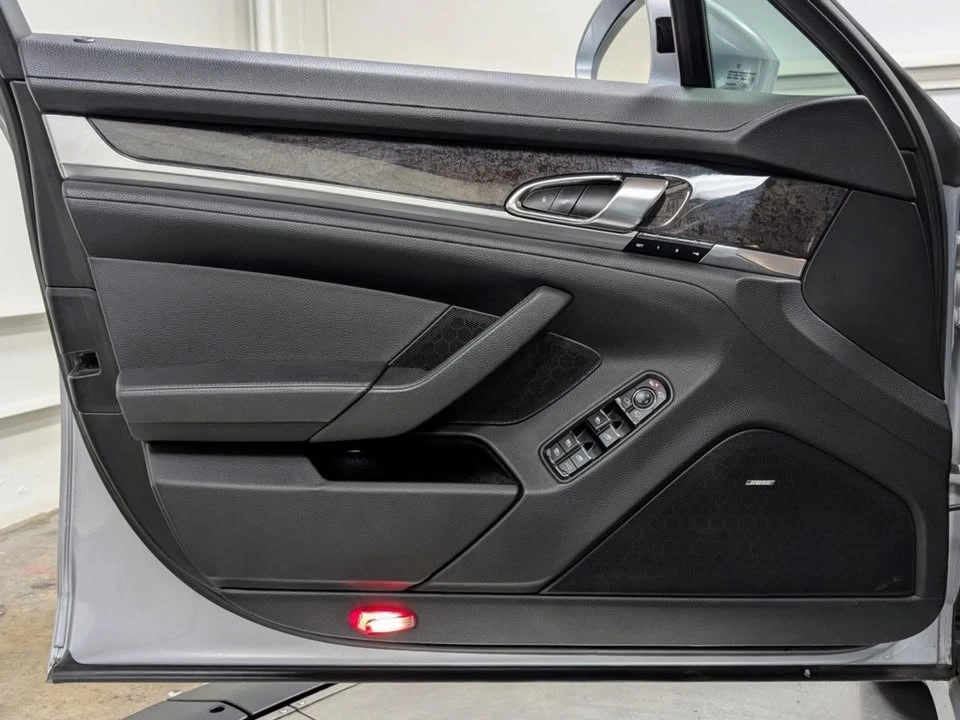 2014 Porsche 970 Panamera - Image 14 of 20