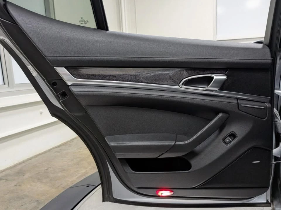 2014 Porsche 970 Panamera - Image 18 of 20