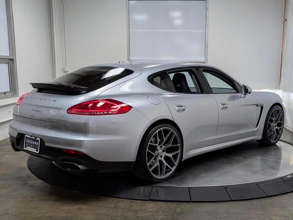 2014 Porsche 970 Panamera - Image 9 of 20