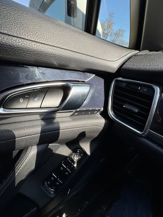 2014 Porsche 970 Panamera - Image 10 of 11