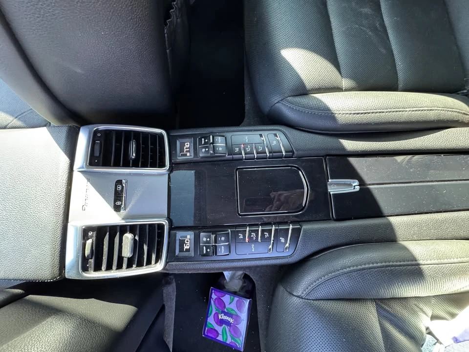 2014 Porsche 970 Panamera - Image 4 of 11